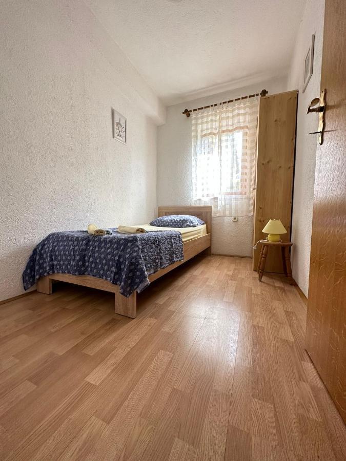 Apartment Mirakul Сень Экстерьер фото